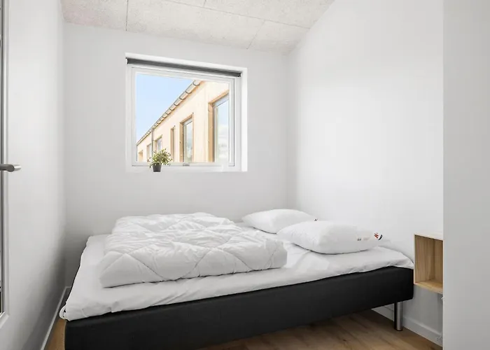 Dom wakacyjny Pet Friendly In With Sauna