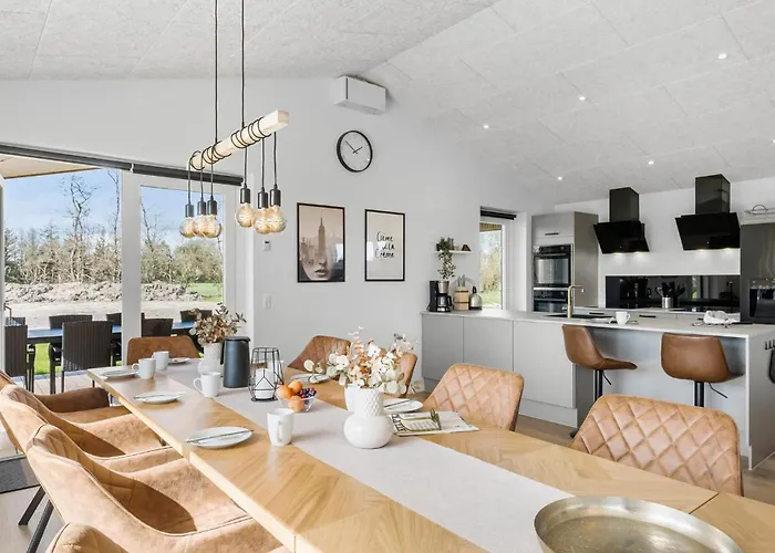 Pet Friendly In With Sauna Semesterbostad *